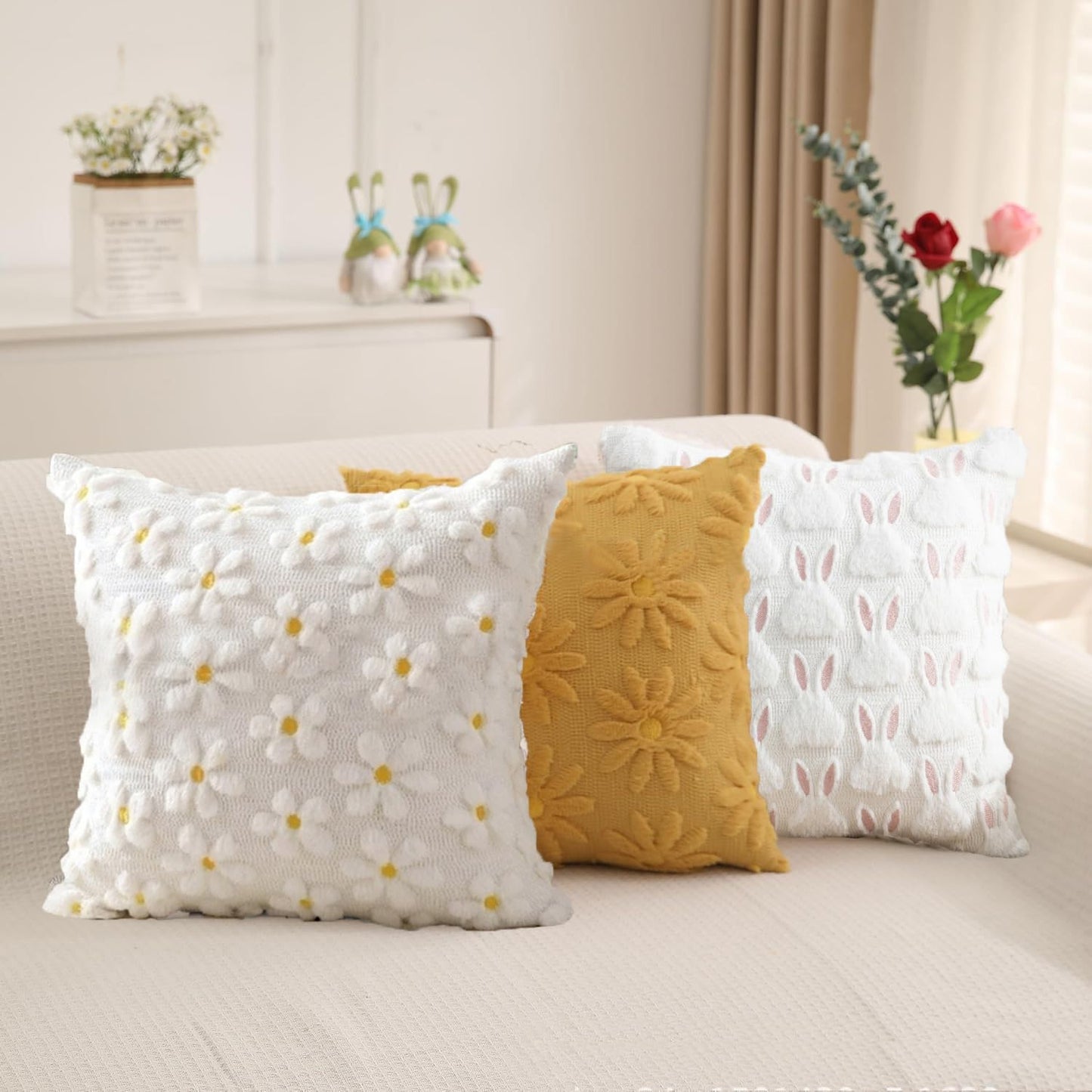 Farmhouse Throw Pillow Cover Yellow White Daisy - 18 x 18 Inch Plush Faux Fur Jacquard Cushion Cover - Set of 2 Artificial fur Embroidery Flower Cushion Case for Livingroom Bed Couch Decor