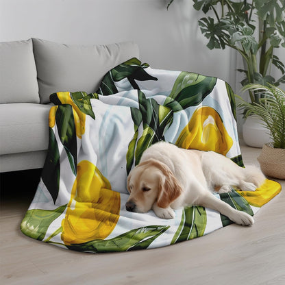 Lemon Throw Blanket, Yellow Fruits Green Leaves Pattern, Decorative Blankets Fuzzy Gifts for Sofa Couch Bedroom (40" x 30")