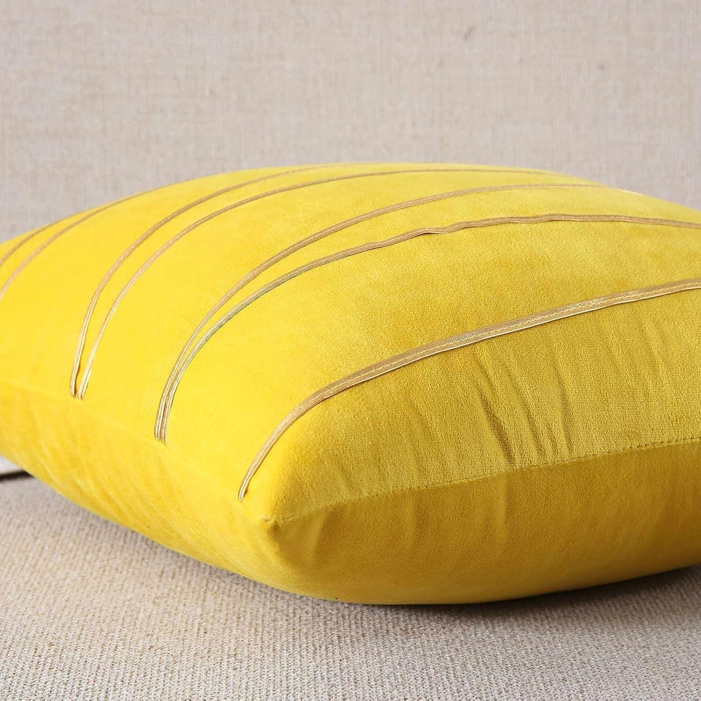 WACOMECO Soft Throw Pillow Covers - Pack of 2 Velvet Decorative Cushion Covers Cases for Sofa Bedroom Livingroom Car, 18" x 18", Yellow and Gold