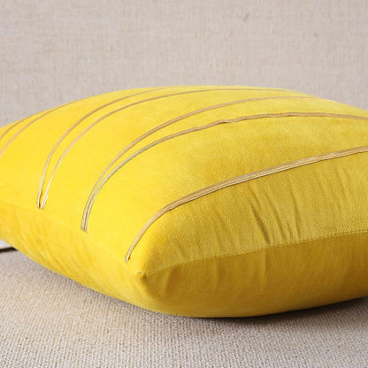 WACOMECO Soft Throw Pillow Covers - Pack of 2 Velvet Decorative Cushion Covers Cases for Sofa Bedroom Livingroom Car, 18" x 18", Yellow and Gold