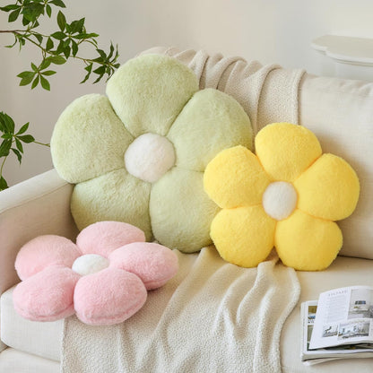 Zlgkjk Flower Pillows, Decorative Throw Pillow with Soft Plush for Couch Bed, Cute Daisy Pillow Cushion Home Decor Floral Throw Pillow (Yellow, 14.9 Inches)