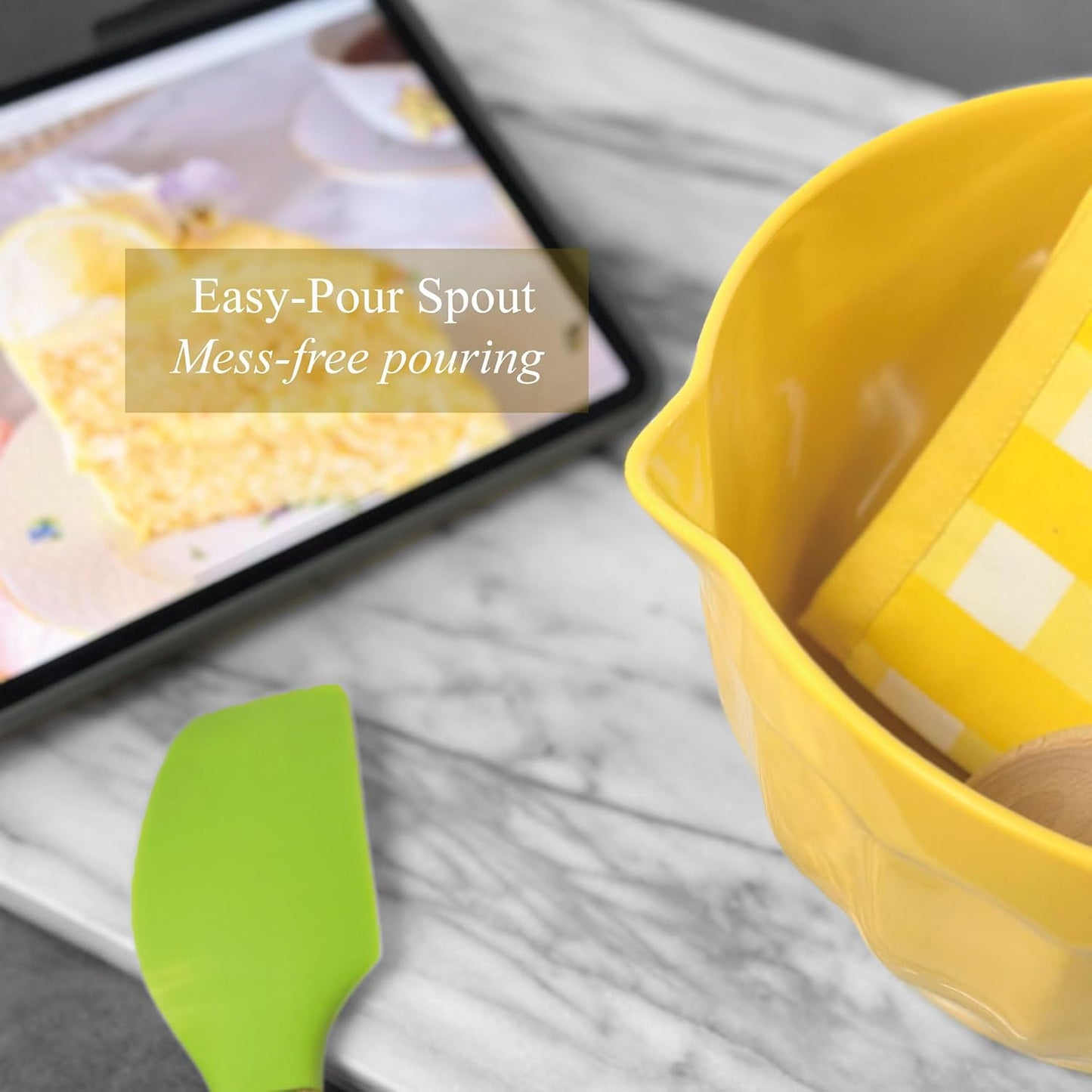 UP 4.3 Quart Latte Style Melamine Batter Bowl with Pour Spout and Handle, Professional Mixing Bowl with Non-Slip Base, Ideal for Pancake and Cake Batter, 11.5 x 8.75 Inch, Yellow