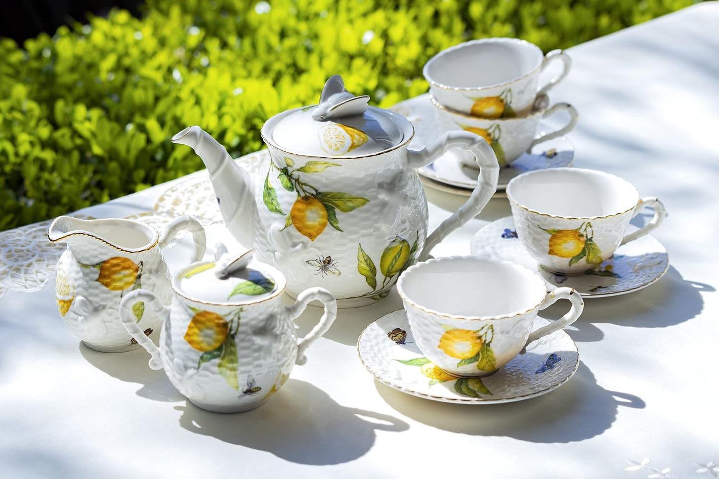 Lemon Bee Fine Porcelain 11-Piece Tea Set