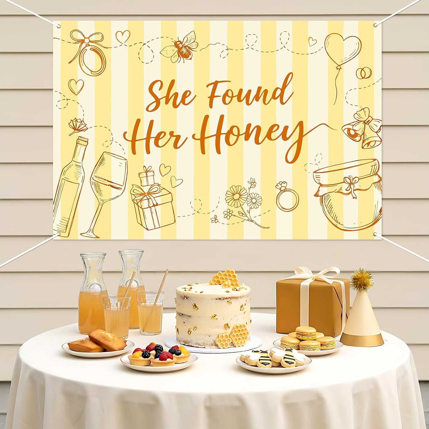 She Found Her Honey Backdrop Yellow Striped Bee Theme Bachelorette Party Backdrop Banner Honey Ring Champagne Bride to Bee Photography Background for Women Bridal Shower Engagement Wedding 5x3ft
