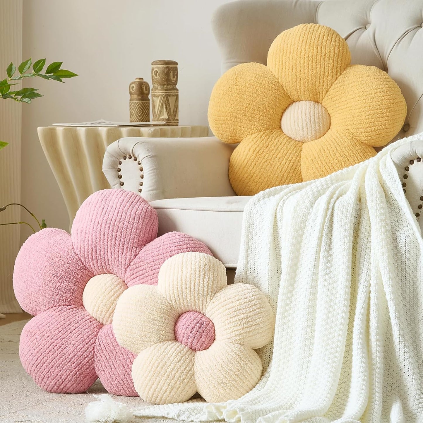 Flower Pillow, Decorative Throw Pillow for Couch, Cute Decor Pillows for Bed, Aesthetic Flower Shaped Pillow Fun Cushion (Yellow, 14.9 Inches)