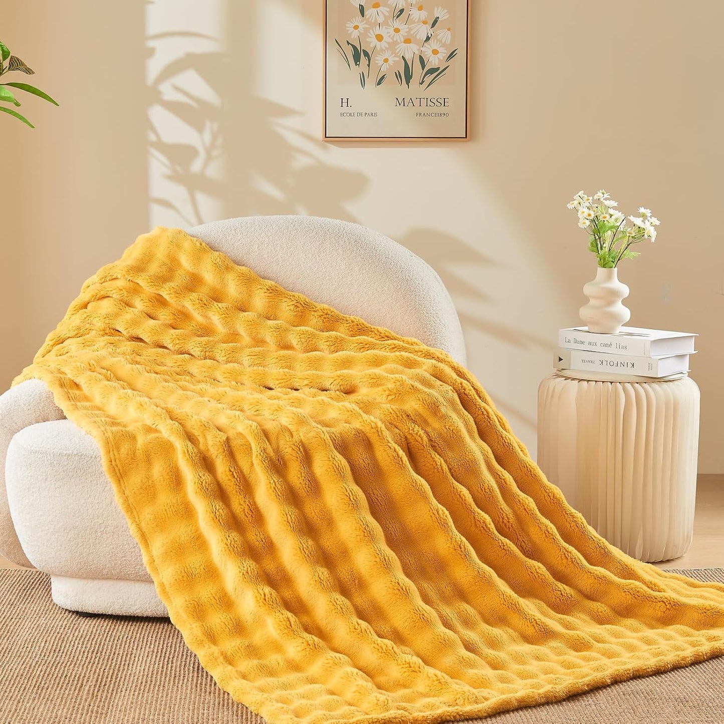 NEWCOSPLAY Throw Blanket for Couch Mustard Yellow Super Soft Flannel Fleece 3D Bubble Lightweight Bed Blanket All Season Use (Mustard Yellow, Throw(50"x60"))