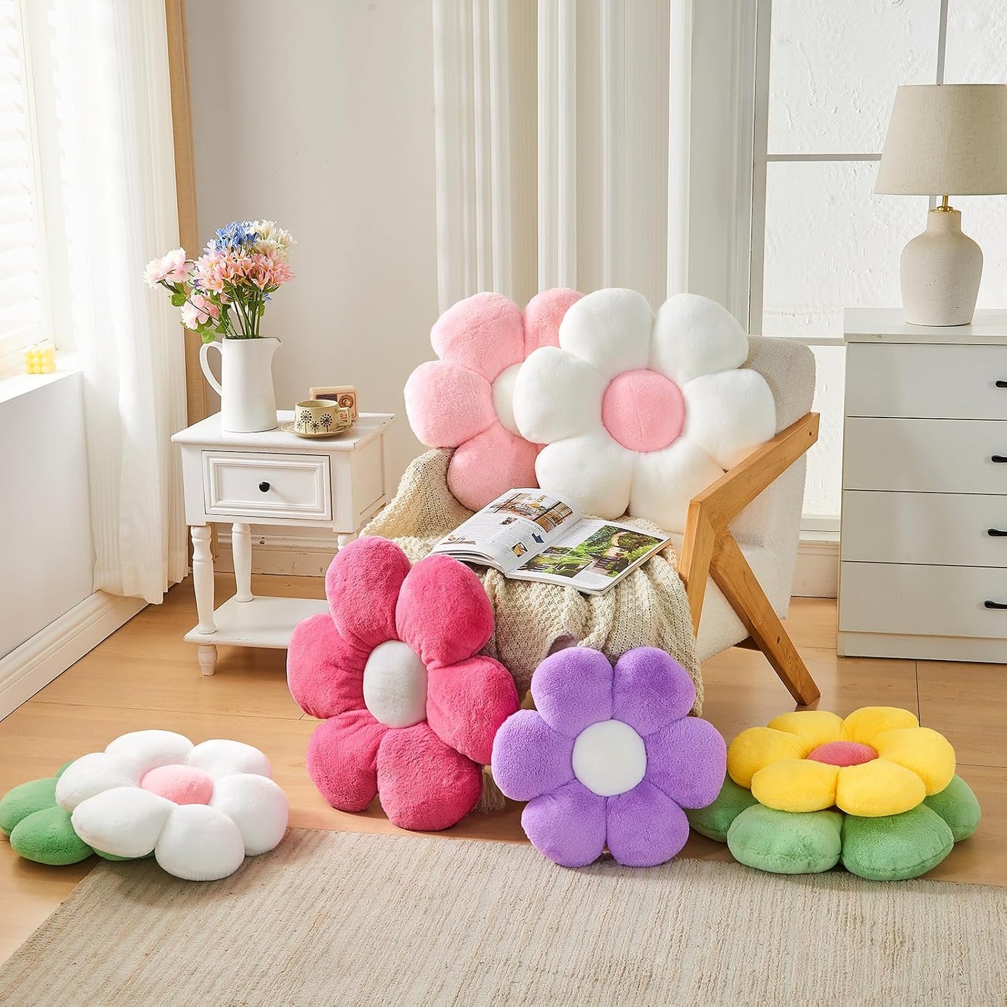 Yellow Flower Pillow, Soft Daisy Shaped Throw Pillows with Faux Rabbit Fur for Home Decorative,Cute Flower Throw Pillow Cushion for Bed Sofa Couch (Small - 15.7 Inch)