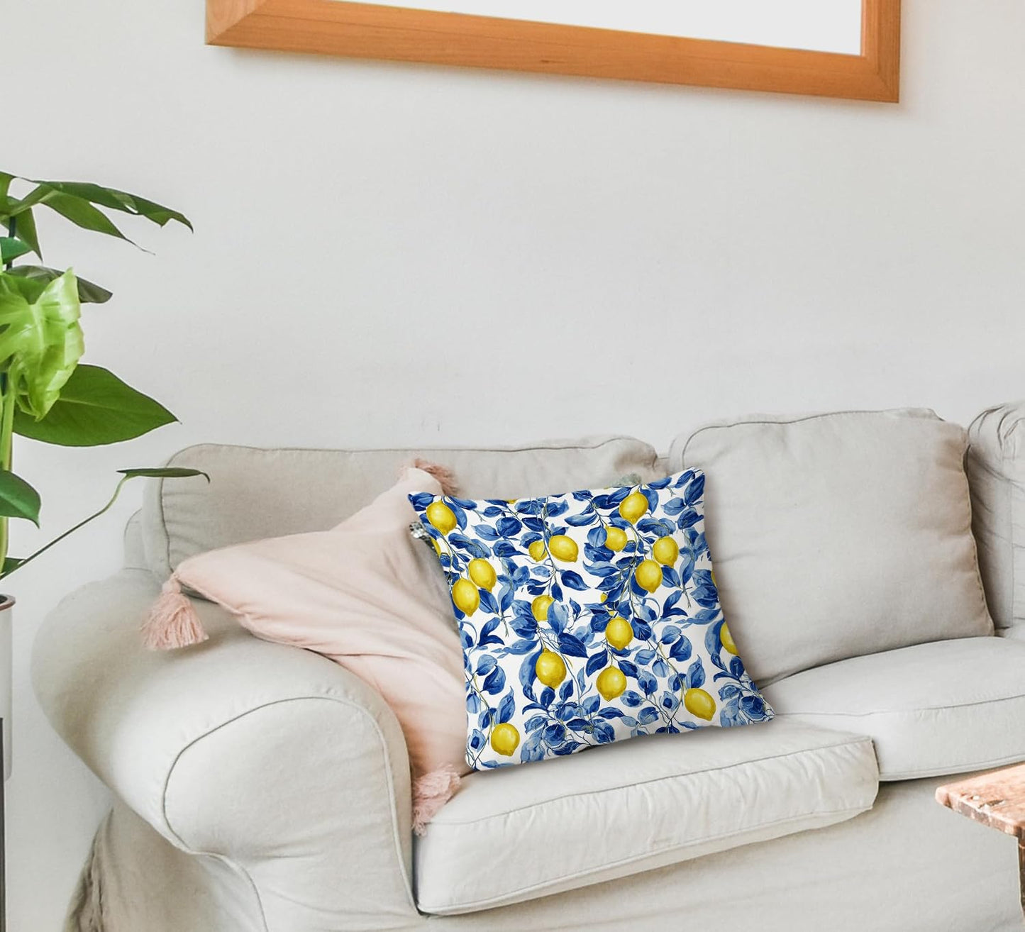 huester Mediterranean Lemon Pillow Cover 18x18, Lemon Gifts for Women, Blue and White Botanical Summer Fruit Decorative Throw Pillow Cover Pillowcases for Home Bedroom Living Room Decor