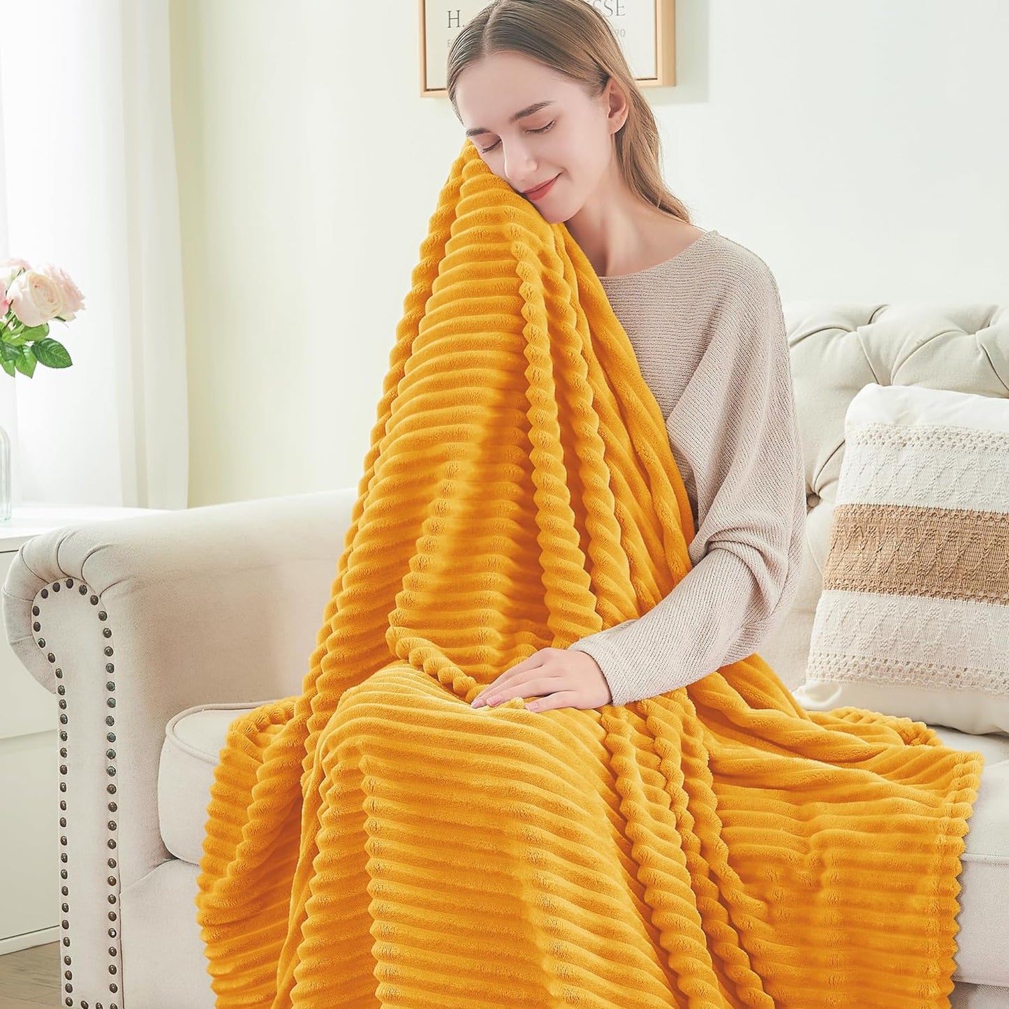 BEDELITE Fleece Blanket - 3D Ribbed Jacquard Decorative Yellow Throw Blanket for Couch & Bed, Lightweight Warm Cozy Soft Fuzzy Blankets All Seasons Suitable 50x60 inches
