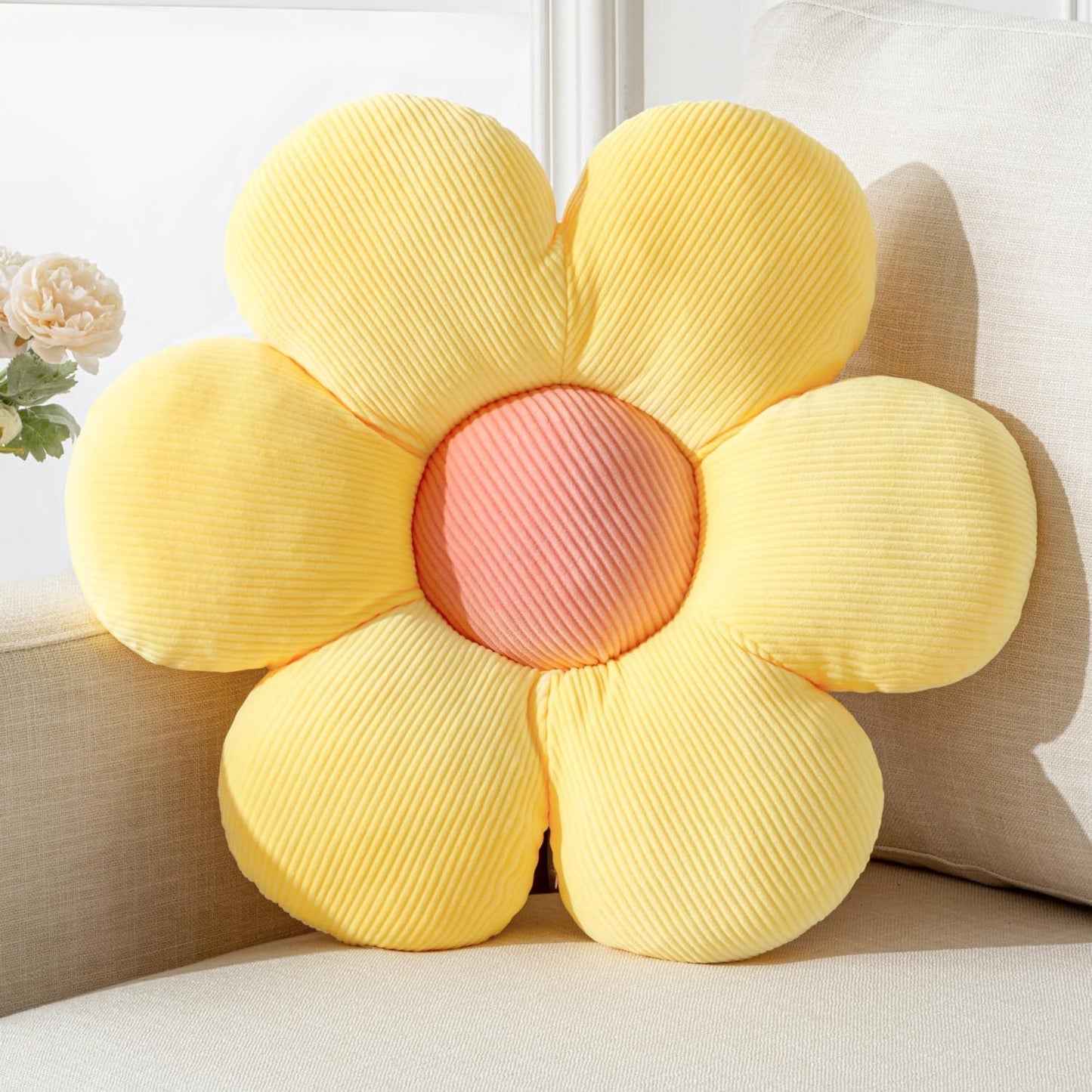 Flower Pillow,23.62" Daisy Pillow Yellow Decorative Pillows | Throw Pillows,Short Plush,PP Cotton Filling,Flower Shaped,Seating Cushion,for Sofa Couch Bed,Spring Cute Home Decor
