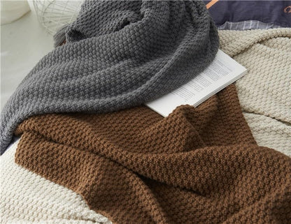 Soft Cable Knit Throw Blanket for Couch, 70.8x78.7 Inches Merino Wool Blend Chunky Knitted Blanket for Adults, Winter Warm Heavy Sofa Bed Throw, Cream Fringe Blanket(Yellow,70 * 100CM)