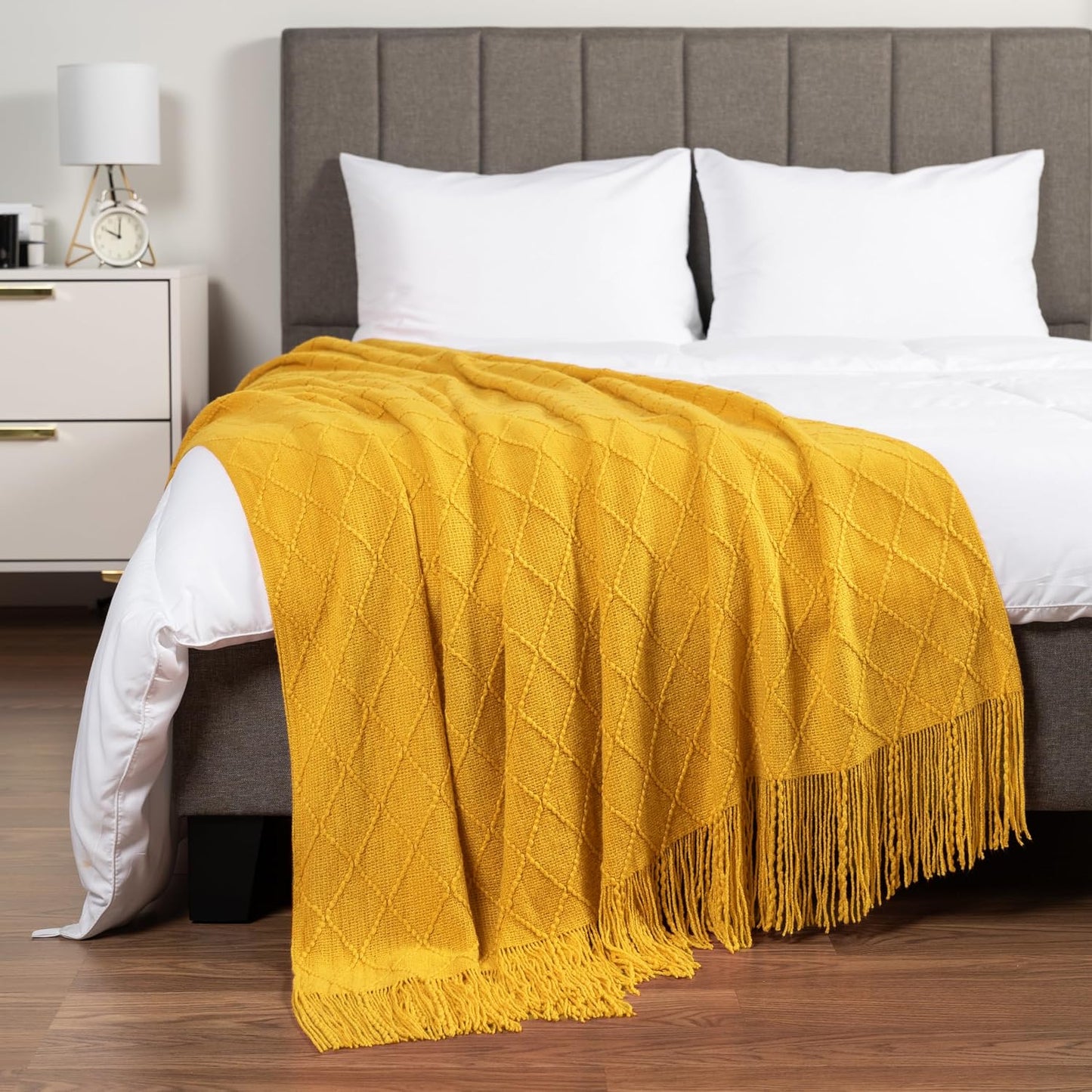 PAVILIA Mustard Yellow Knit Throw Blanket for Couch Bed, Soft Knitted Farmhouse Sofa Throw for Living Room, Lightweight Decorative Fall Throw Blanket for Chair, Outdoor Textured Boho Blanket, 50x60