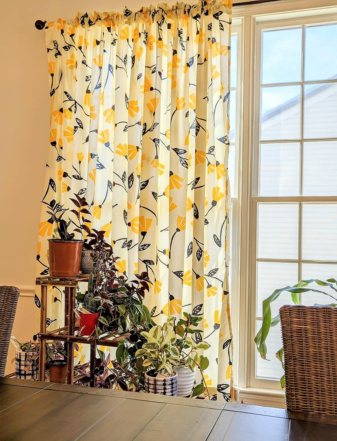 DaDa Bedding Botanical Floral Window Curtain Panels - Natural Semi Sheer Yellow Fleur Golden Orange Spring Time Tulips Straight Tailored Edge - 54 x 84
