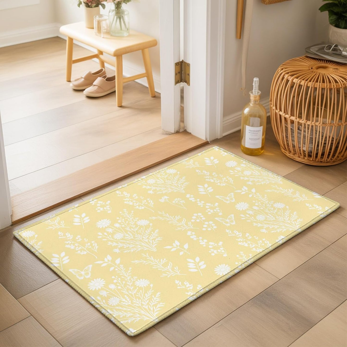 Large Area Rugs for Bedroom Living Room, Light Yellow Botanical Soft Non Slip Carpet Bedside Rug, Spring Summer Chic Wildflowers Rectangular Floor Cover Kitchen Accent Rug 2'x3' for Dining Room/Office
