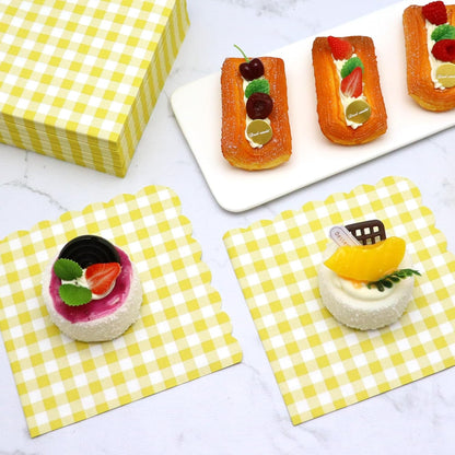 100 Pcs Yellow Gingham Napkins Disposable, 6.5 Inch Yellow and White Paper Napkins Scalloped Checkered Napkin for Picnic Golf Easter Birthday Wedding Party Supplies