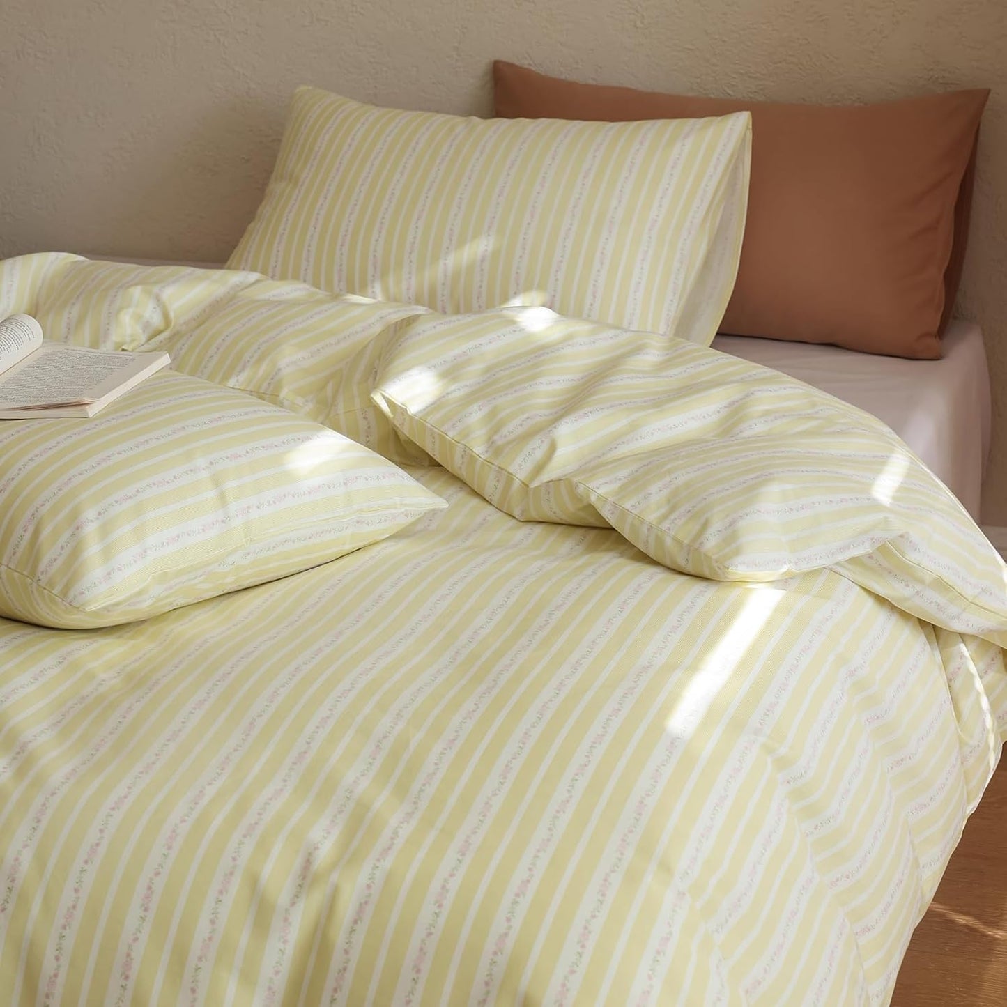 Floral Comforter Full Yellow Striped Bedding Set Fluffy Cotton Down Alternative Girls Bedding Comforter Sets Cozy Boho Stripe Light Weight Bed Comforter with 2 Pillowcases