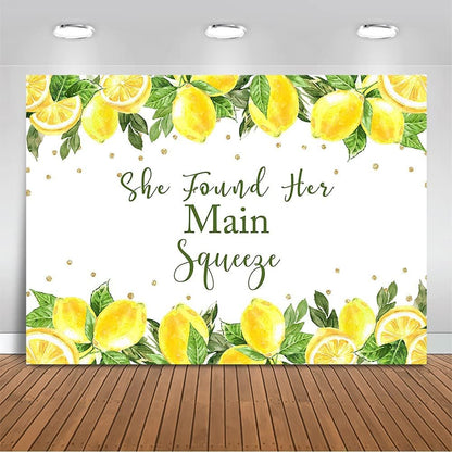 She Found Her Main Squeeze Backdrop Lemon Bridal Shower Lemonade Bachelorette Party Decoration Green Lemon Bride to Be Wedding Engagement Background (7x5ft (82x60 inch))