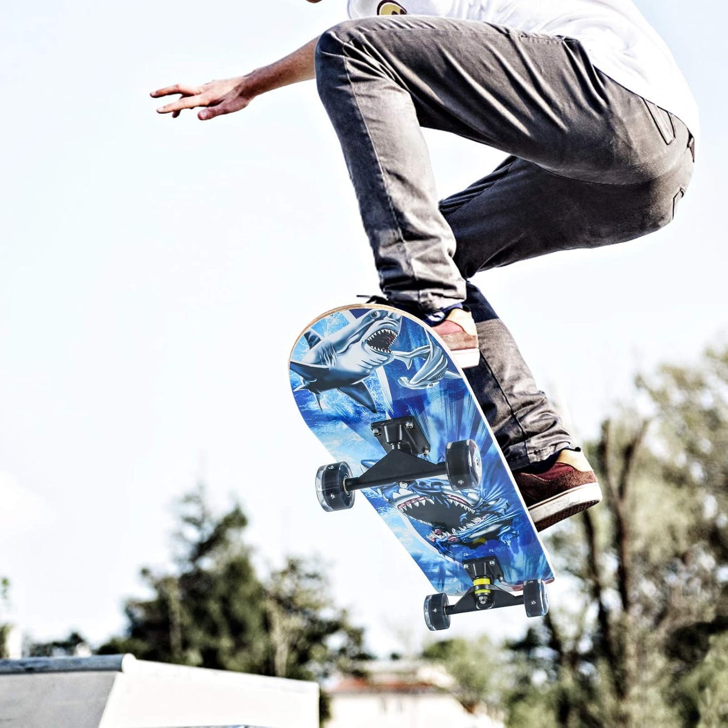 Skateboards for Beginners, 31 x 8 inch Complete Skateboard for Kids Teens Adults, 8 Layer Maple Double Kick Deck Concave Cruiser Trick Skateboard with Multifunction Skate