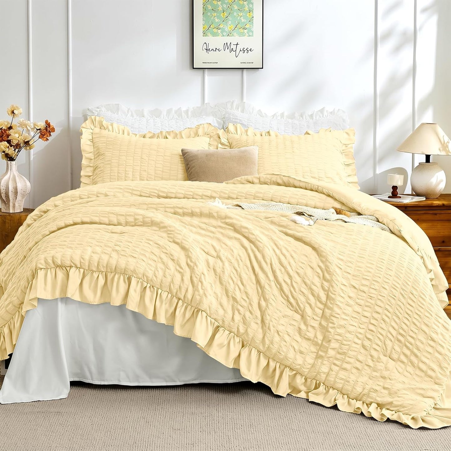 King Size Comforter Set, 3 Pieces Light Yellow Seersucker Comforters King Size, Lightweight & Fluffy Bedding Sets King for All Season with 1 Ruffle Comforter and 2 Ruffle Pillowshams