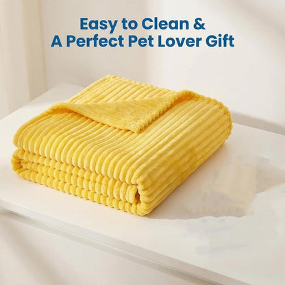 Yellow Dog Blanket, Emotional Support Blanket Yellows for Dogs, 1.5cm (0.6in) Wide Wavy Design, Soft Polyester Pet Throw for Couch Bed Crate Travel, Multiple Sizes (Yellow, 70*100 cm/27.55*39.37in)