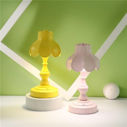 Desk Lamp, Retro Lotus Leaf Ingenious Lovely 3 Light Sources Small Table Night Lamp for Girls Bedroom (Yellow)