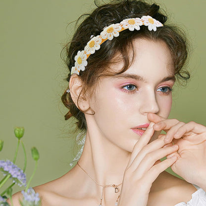 Daisy Headband Yellow Embroidery Flower Hair Bands Cute Flowers Hair Accessories for Women Girl Birthday Wedding Party Supplies