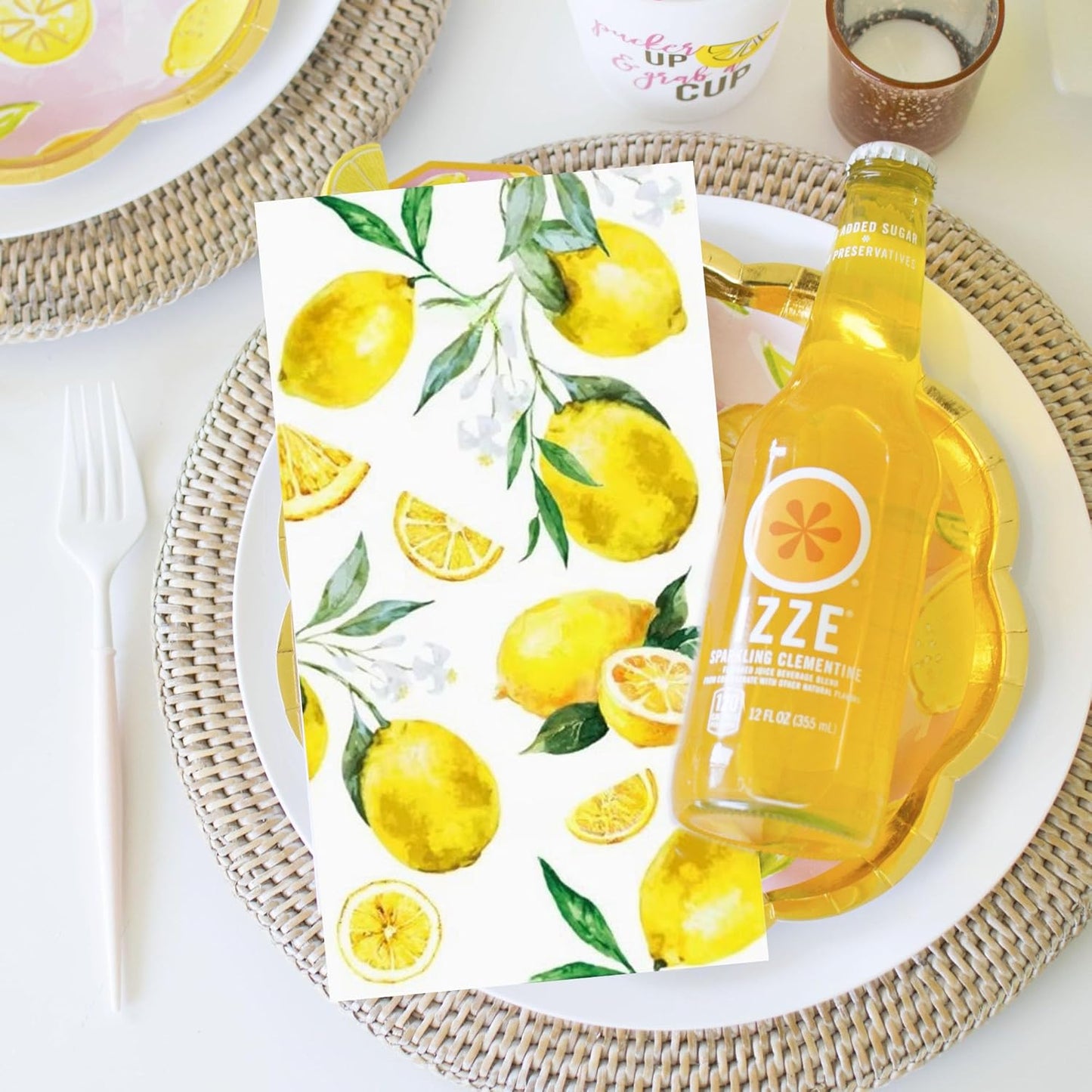 20 Pcs Lemon Napkins, Yellow Citrus Fruit Guest Napkins, Disposable Lemon Paper Hand Towels for Bathroom Spring Summer Wedding Birthday Party Decorations Bridal Baby Shower Party Supplies
