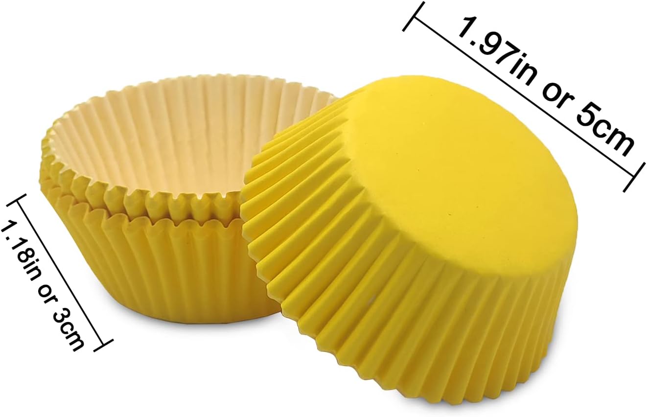 Standard Baking Cups, Classic Yellow Greaseproof Festive Cupcake Liners, 150-Count
