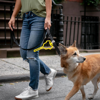 UKCOCO Dog Poop Bag Holder Clip with Hands-free Leash Attachment, Lightweight Sturdy Waste Bag Carrier for Walking and Traveling Pets, Yellow
