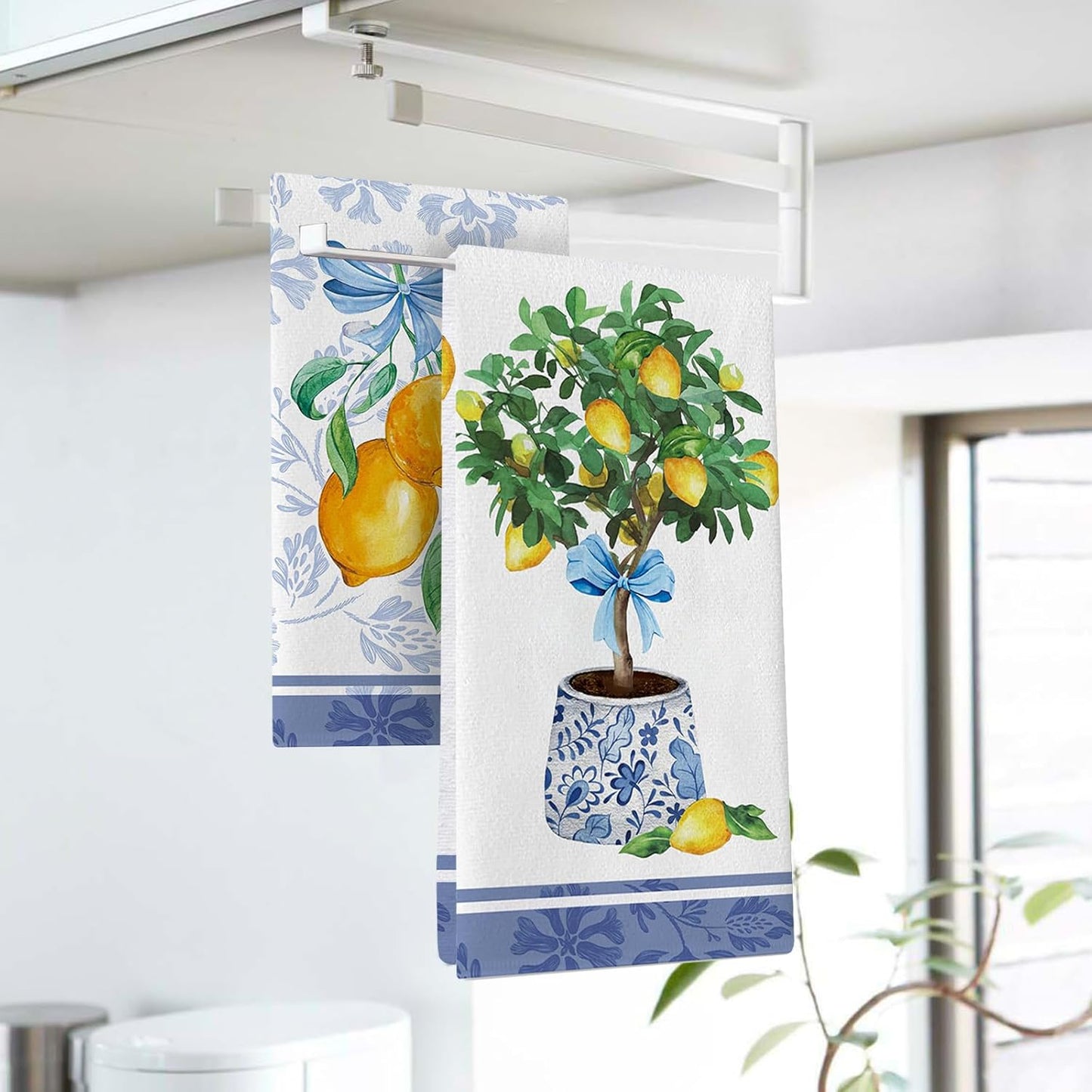 Italy Capri Lemon Tree Kitchen Dish Towels Set of 2, Amalfi Coast Citrus Blue White Porcelain Drying Hand Towel Baking Cooking Cloth, Summer Mediterranean Bow Bathroom Home Decor 18'' x 26''
