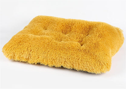 Long Plush Calming Pet Bed Cuddler Pet Bed Yellow M | for Dogs Cats, Fluffy Faux Fur Dog Bed with Anti Slip Bottom Machine Washable Pet Sleep Bed Crate Mat