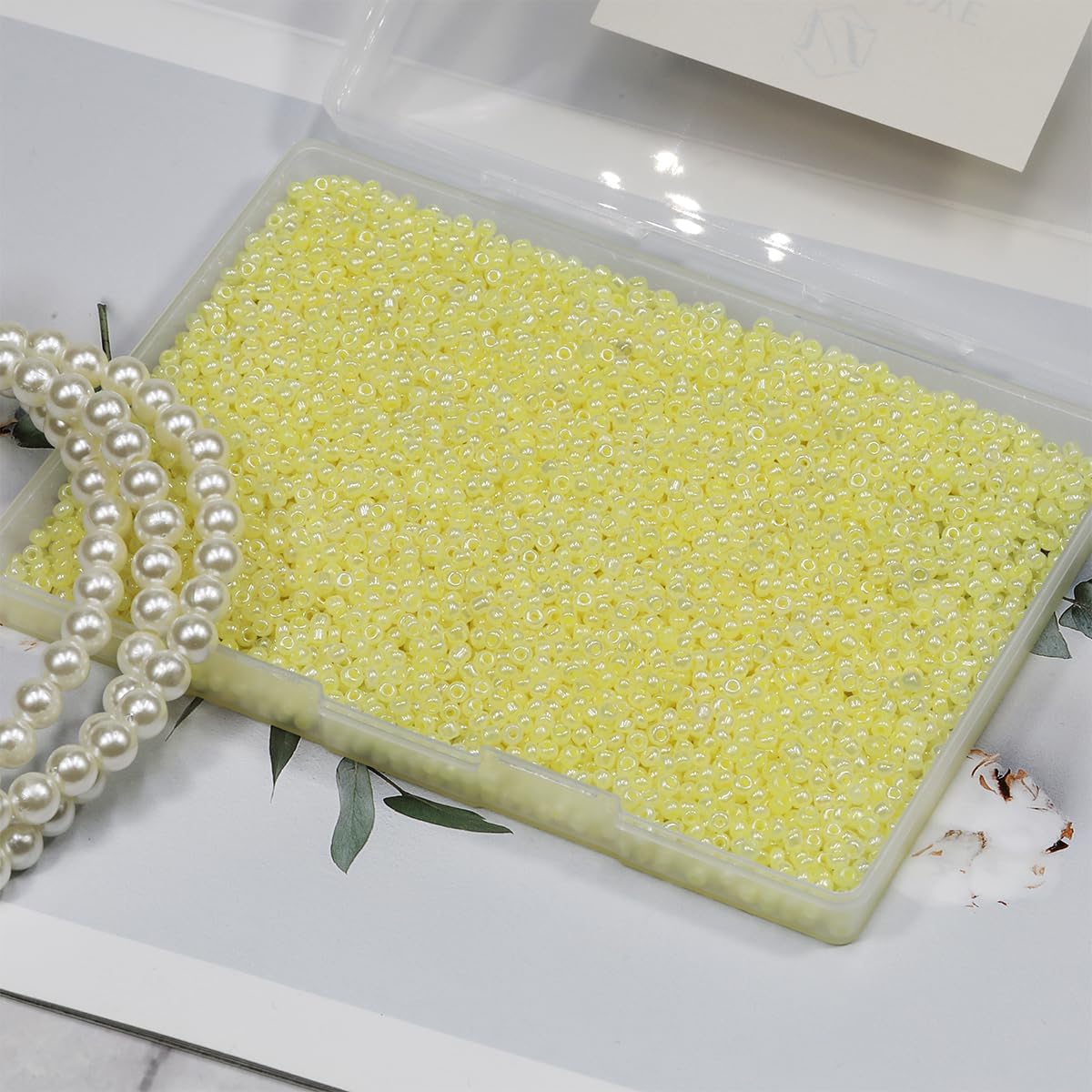 3mm Light Yellow Seed Beads for Jewelry Making 200 Grams About 6500pcs,8/0 Glass Craft for Making Earrings, Bracelets, Pendants, Waist Jewelry, DIY Handmade Seed Beads (Light Yellow)