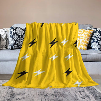 Minimalist Soft Faux Fur Throw Blanket - Cartoon Flannel Lap Blanket for Couch Sofa Or Bed, Yellow Fuzzy Fluffy Plush Blanket, Super Cozy and Comfy for All Seasons 30"x40"