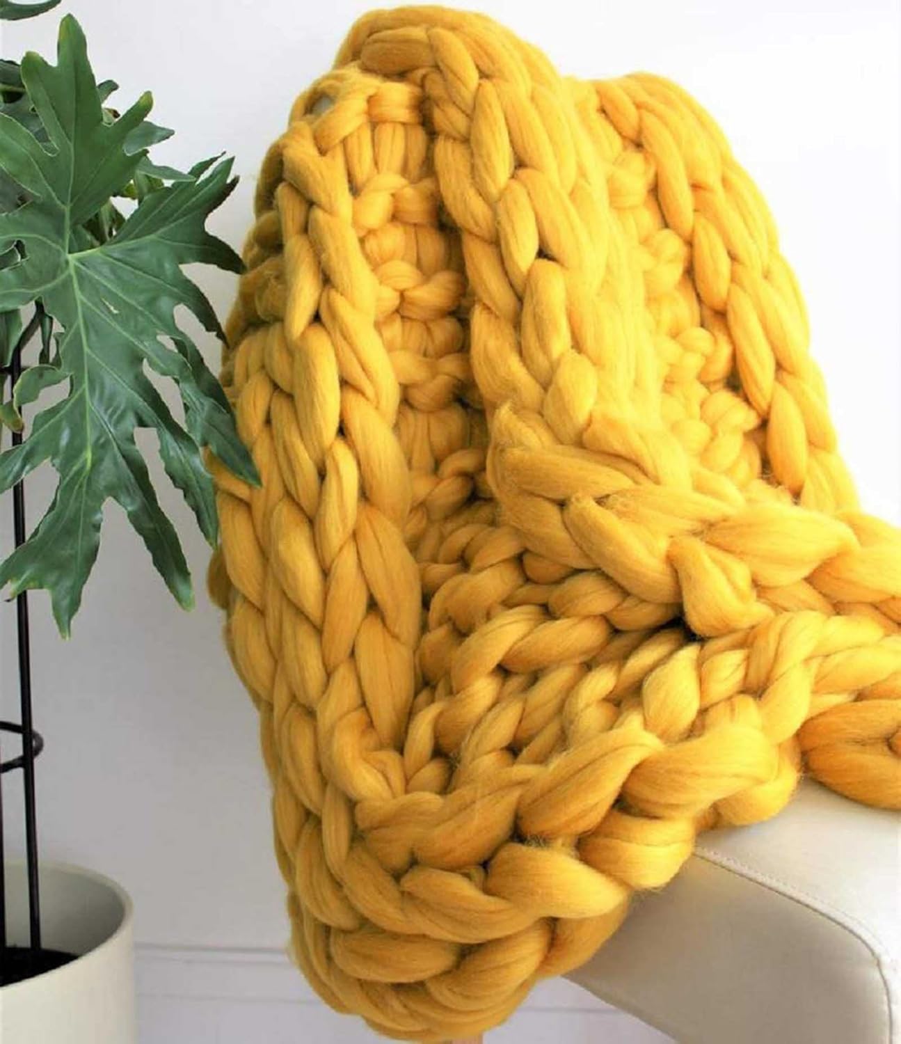 Chunky Knit Throw Blanket Merino Wool Throw Giant Knit Throw Handmade Soft Large Cable Throw Knit Blanket for Bedroom Sofa Office,Yellow,100x150cm/39x59in