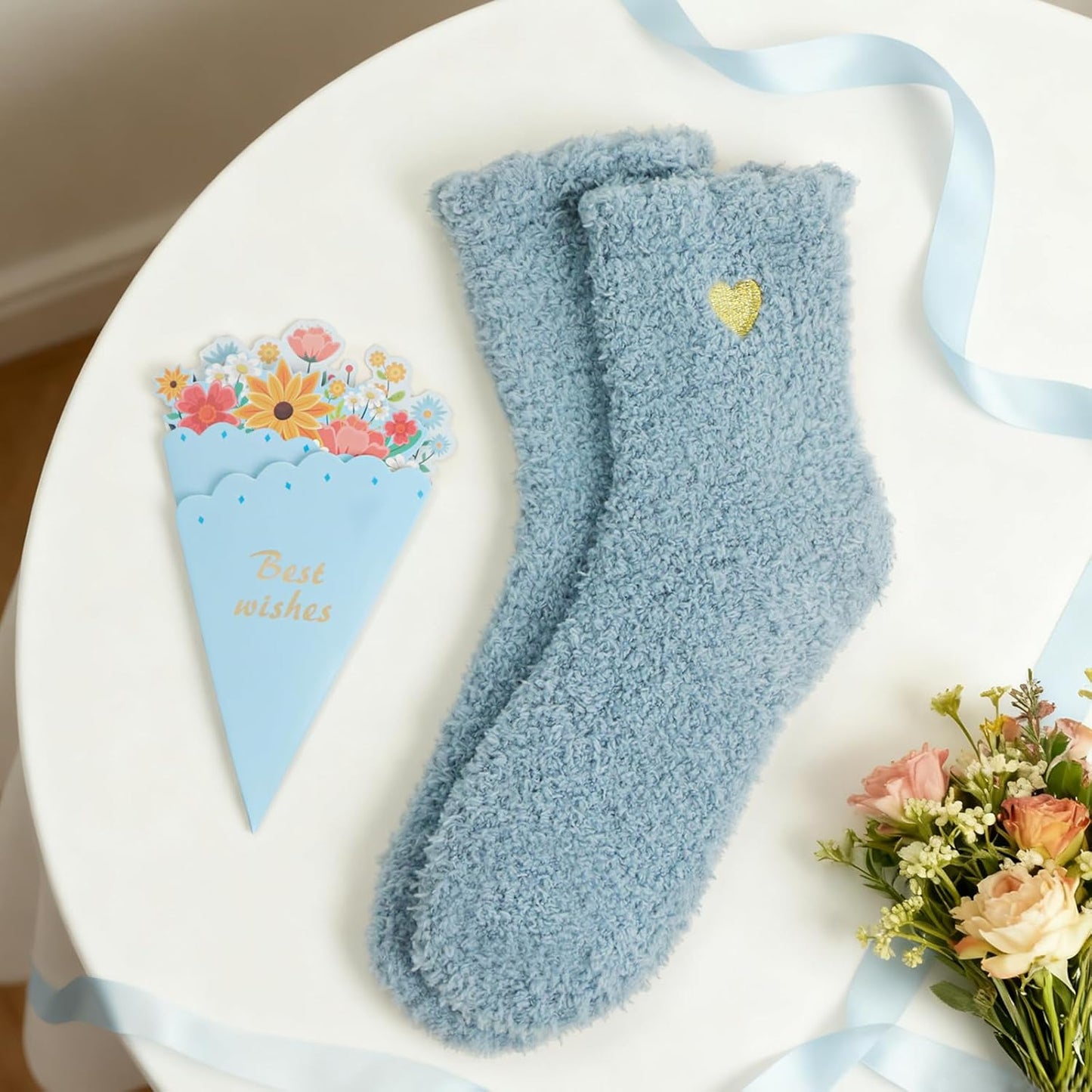 Birthday Gifts for Women Teen Girls, Unique Happy Graduation Gift Baskets for Her, Thank You Teacher Self Care Get Well Present Set, 14pcs Cute Daisy Box for Friend SisterGirlfriend Coworker(Yellow)