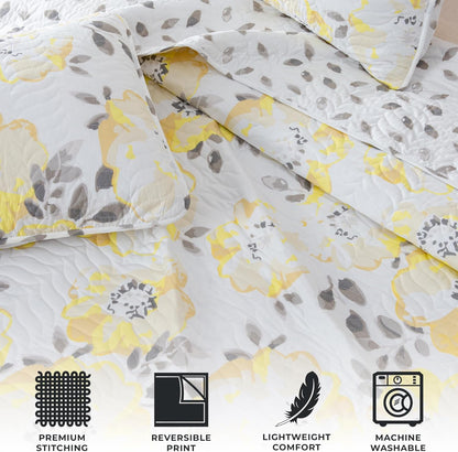 Floral King Quilt Set with Shams, Yellow Floral Bedding Set, All-Season, Lightweight Bedspread. Reversible. Farmhouse Bedding. (King, Helene)