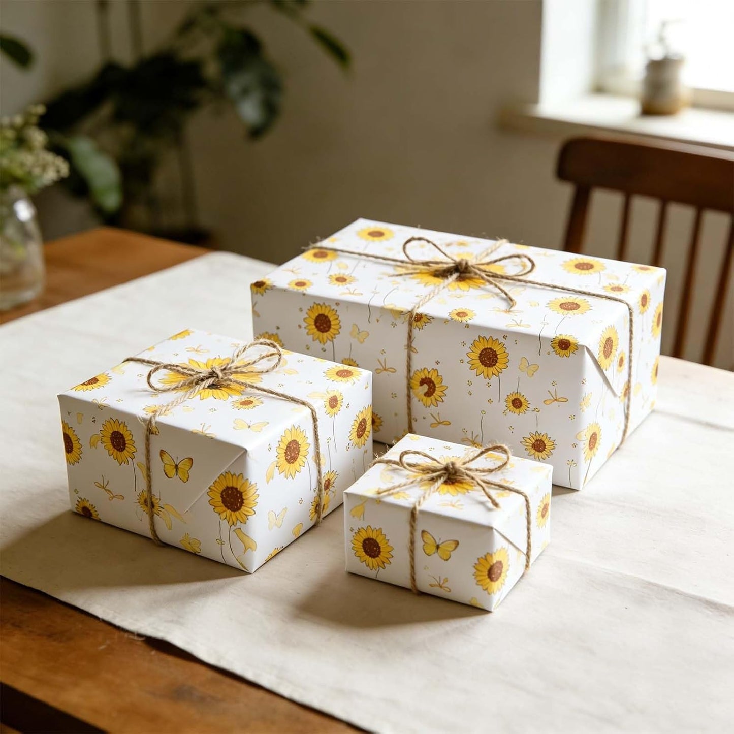 30 Sheets Floral Tissue Paper, 50x35cm/20x14in Printed Flower Pattern Wrapping Craft Paper Bulk for Birthday Packaging Party Decorations DIY Projects and Gift Bags (Sunflower Style)