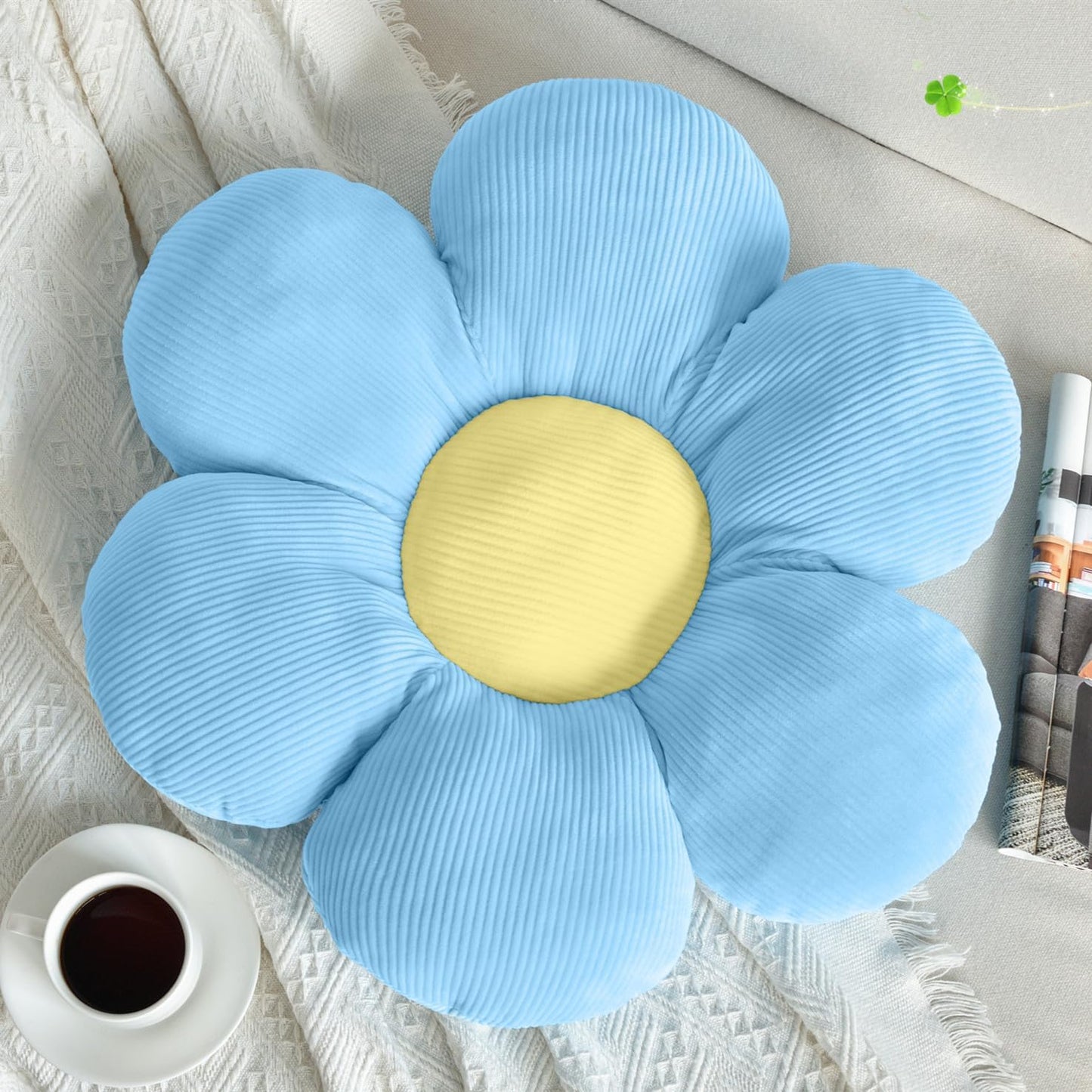 Flower Pillow,15.75" Daisy Pillow Blue Decorative Pillows | Throw Pillows,Short Plush,PP Cotton Filling,Flower Shaped,Seating Cushion,for Sofa Couch Bed,Spring Cute Home Decor