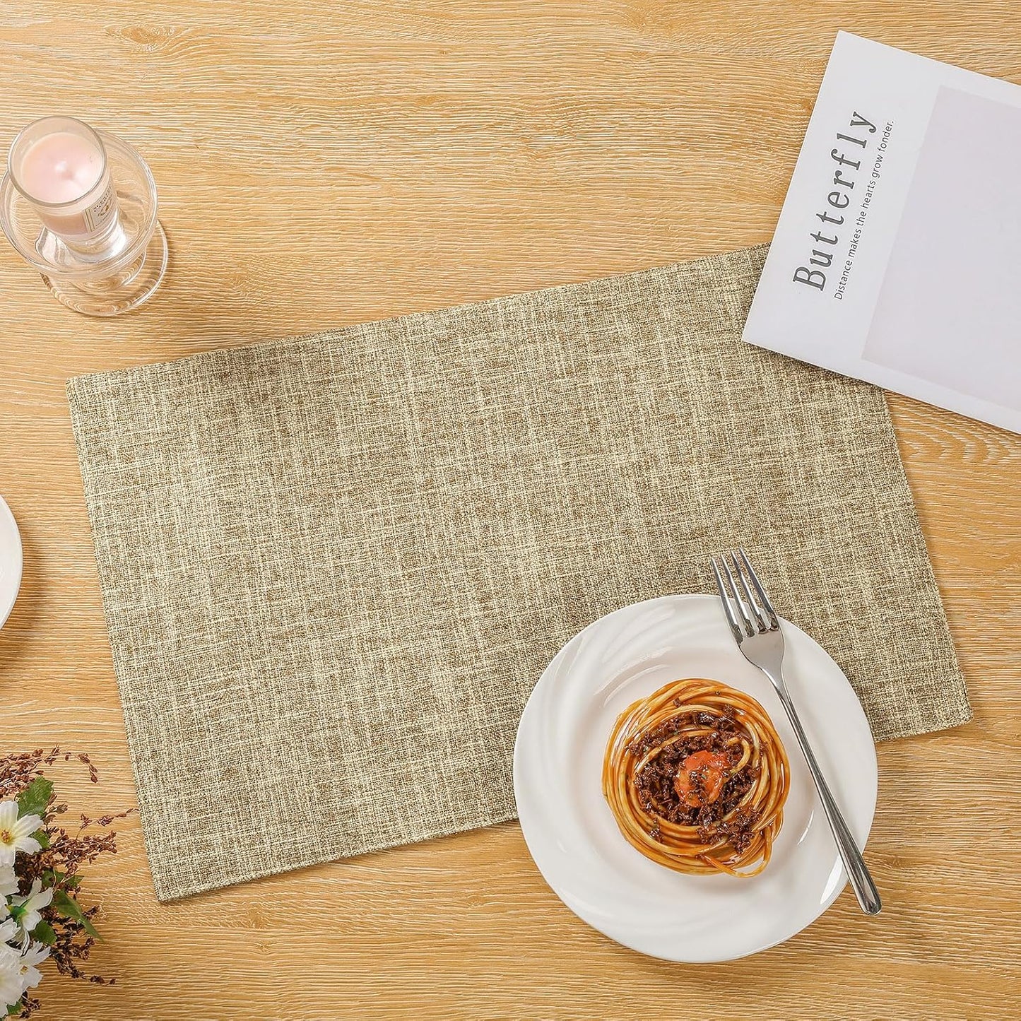 Woven Fabric Placemats Set of 4 Heat Resistant Place Mats Non Slip Washable Double Layer Cloth Placemats Reversible Table Mats Kitchen Dining Table Decor (4, Yellow)