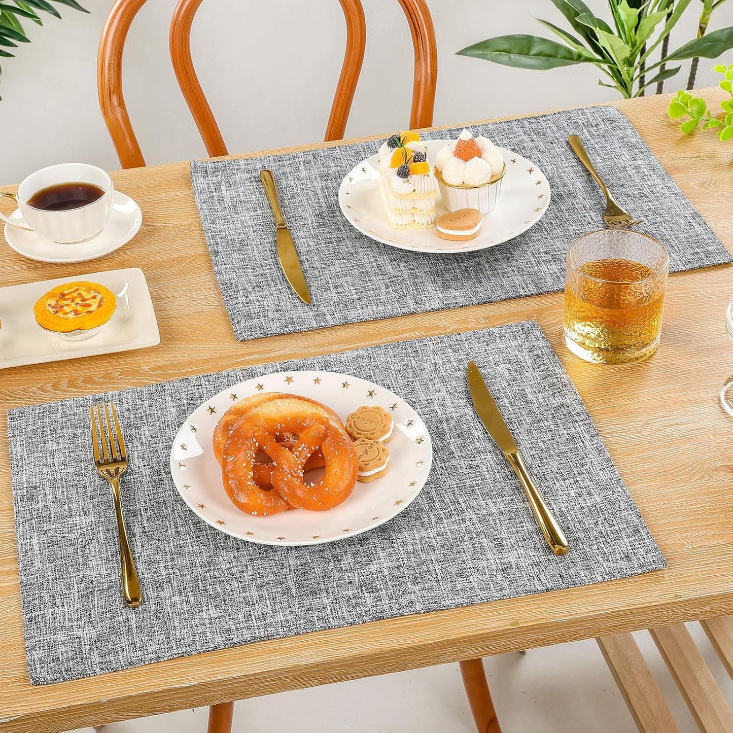 Woven Fabric Placemats Set of 4 Heat Resistant Place Mats Non Slip Washable Double Layer Cloth Placemats Reversible Table Mats Kitchen Dining Table Decor (4, Yellow)