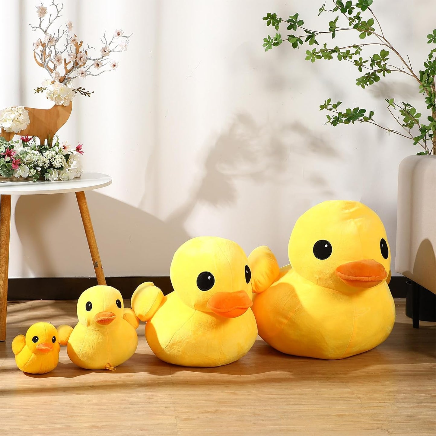 2 Pcs Giant Yellow Duck Stuffed Animal Large Duck Plush Toy Animal Stuffed Pillow for Kids Adults Birthday Gift Party Bedroom Sofa Decoration Huggable Cushion(7.9 Inch)