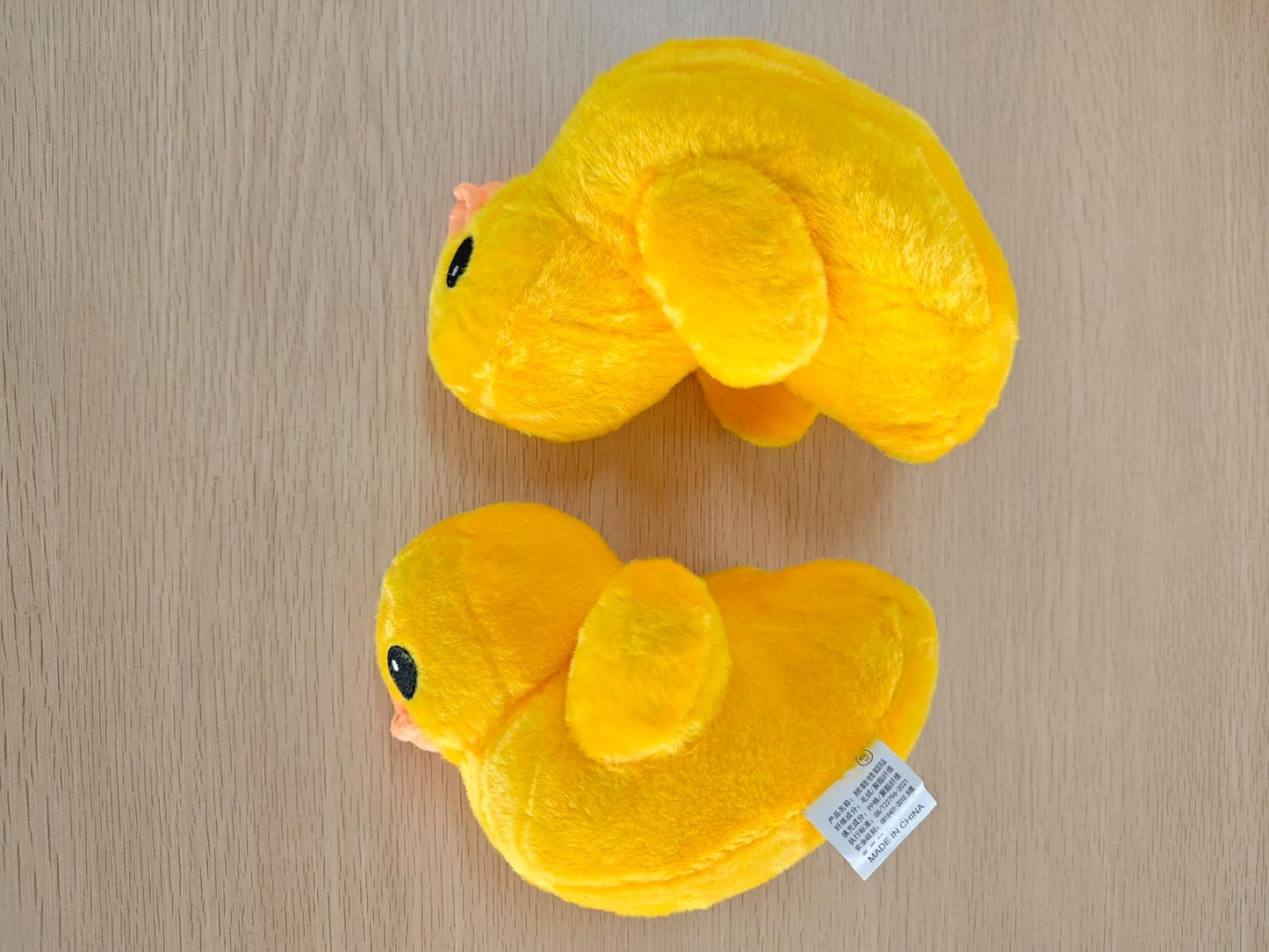 2 Pcs Giant Yellow Duck Stuffed Animal Large Duck Plush Toy Animal Stuffed Pillow for Kids Adults Birthday Gift Party Bedroom Sofa Decoration Huggable Cushion(7.9 Inch)