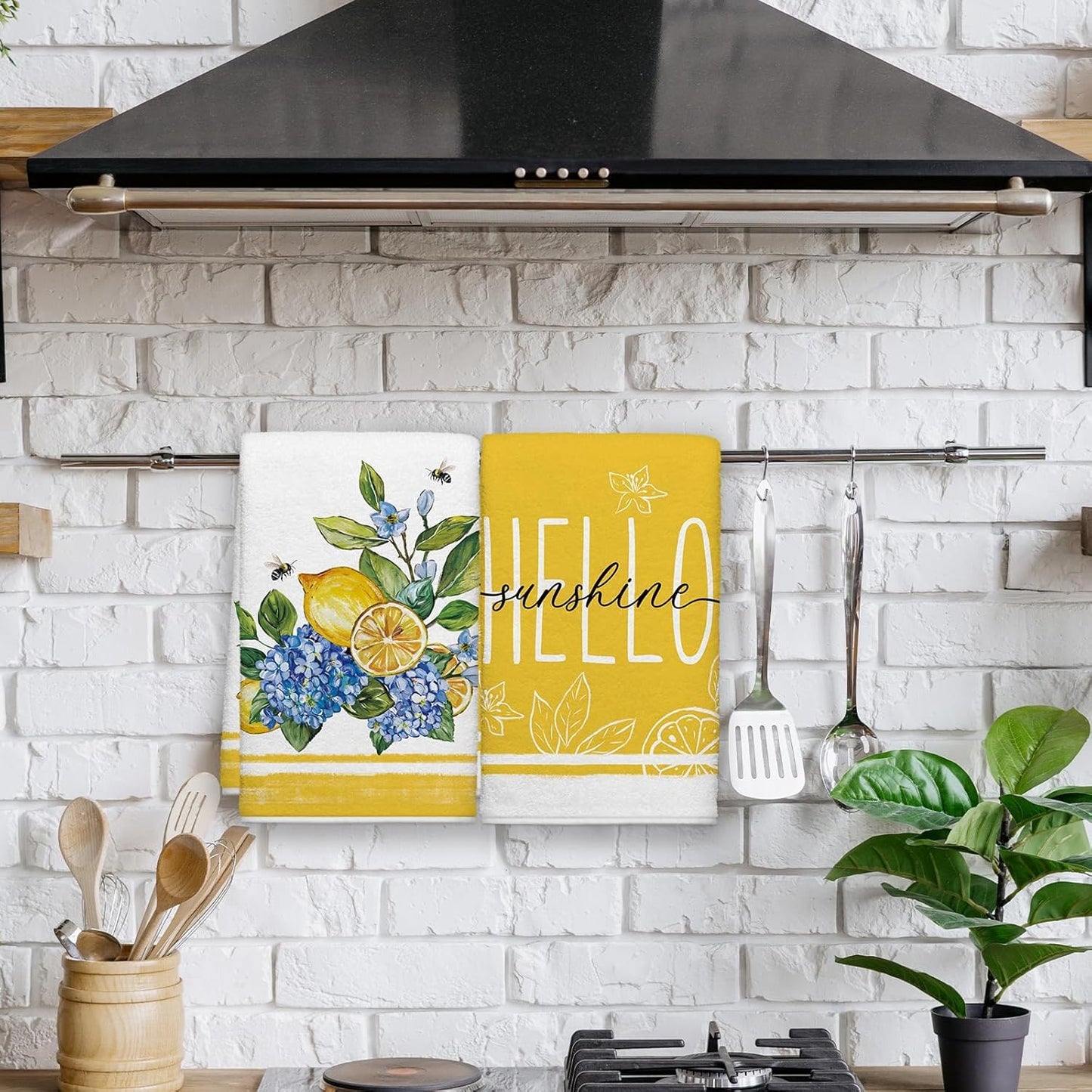 Summer Hydrangeas Lemons Kitchen Towels, Hello Sunshine Dish Towels Set of 2, Blue Amalfi Coas Farmhouse 18 x 26 Inch Hand Towel Quick Drying Dishcloth Decor for Kitchen Bathroom Home