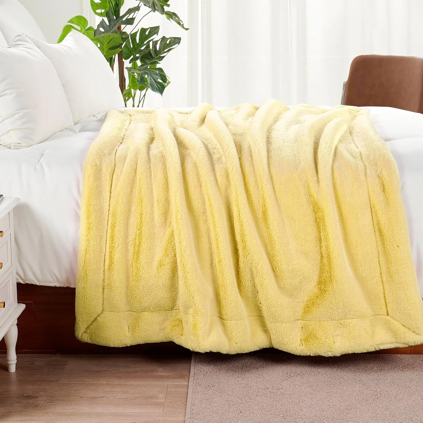 Luxurious Faux Fur Throw Blanket - 800gsm Heavy Thick Plush Warm Throw for Couch Bed Sofa, Soft Fluffy Fuzzy Blanket Reversible to Cozy Velvet, 50" x 60", Daffodil Yellow