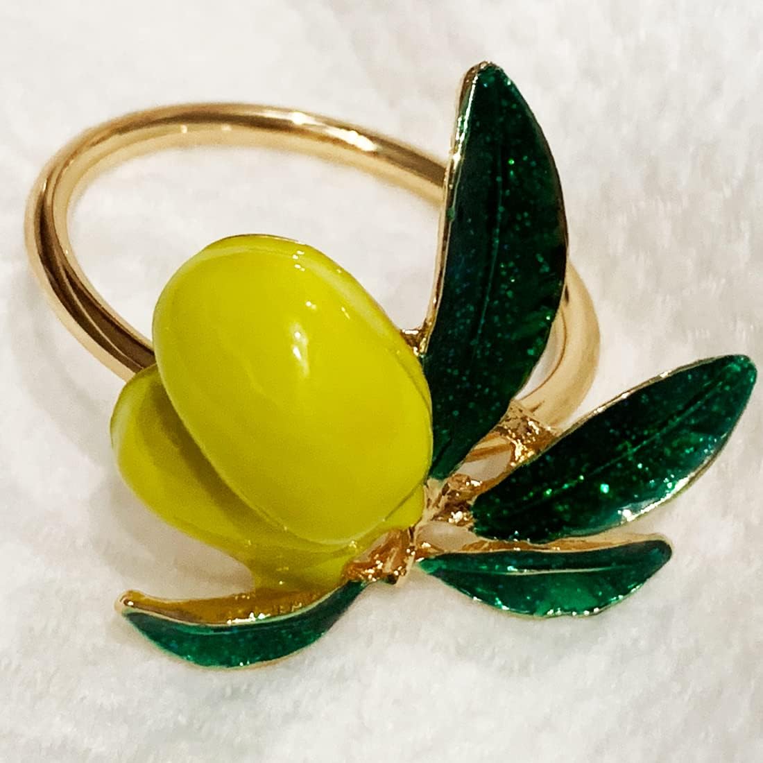 Lemon Napkin Rings Set of 8, Lovely Yellow Decorative Fruit Lemon Napkin Ring Holder for Wedding, Dinner Party, Summer Holiday, Table Decorations, Lemon Gold
