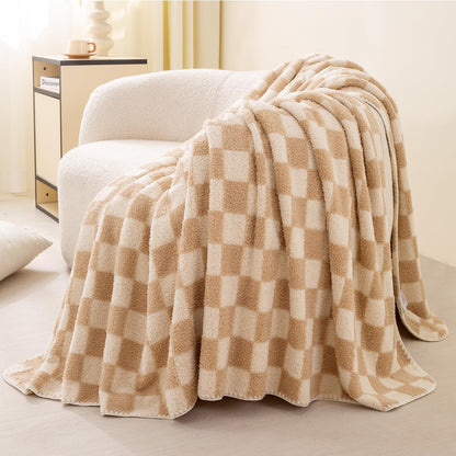 Checkered Blanket, 3D Soft Cozy Lightweight Throw Small Size, Machine Washable Blankets,Checkerboard-Cream Yellow 40" x 50"