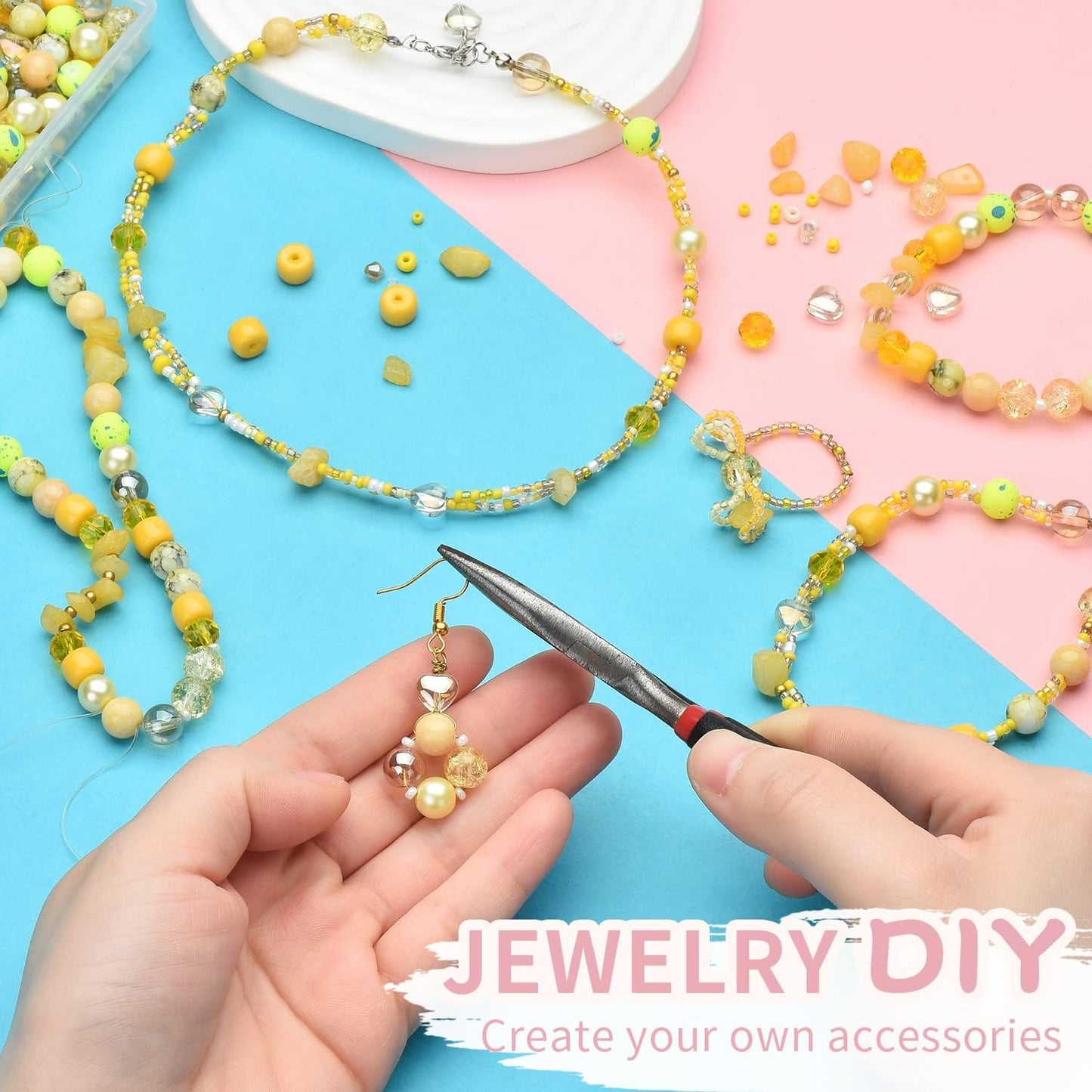 Yellow Glass Beads for Bracelet kit, 900pcs Crystal Beads for Jewelry Making Include 8mm Round Assorted Beads with Bicone/and Seed Beads for Craft, Necklace, Earring and Phone Chain