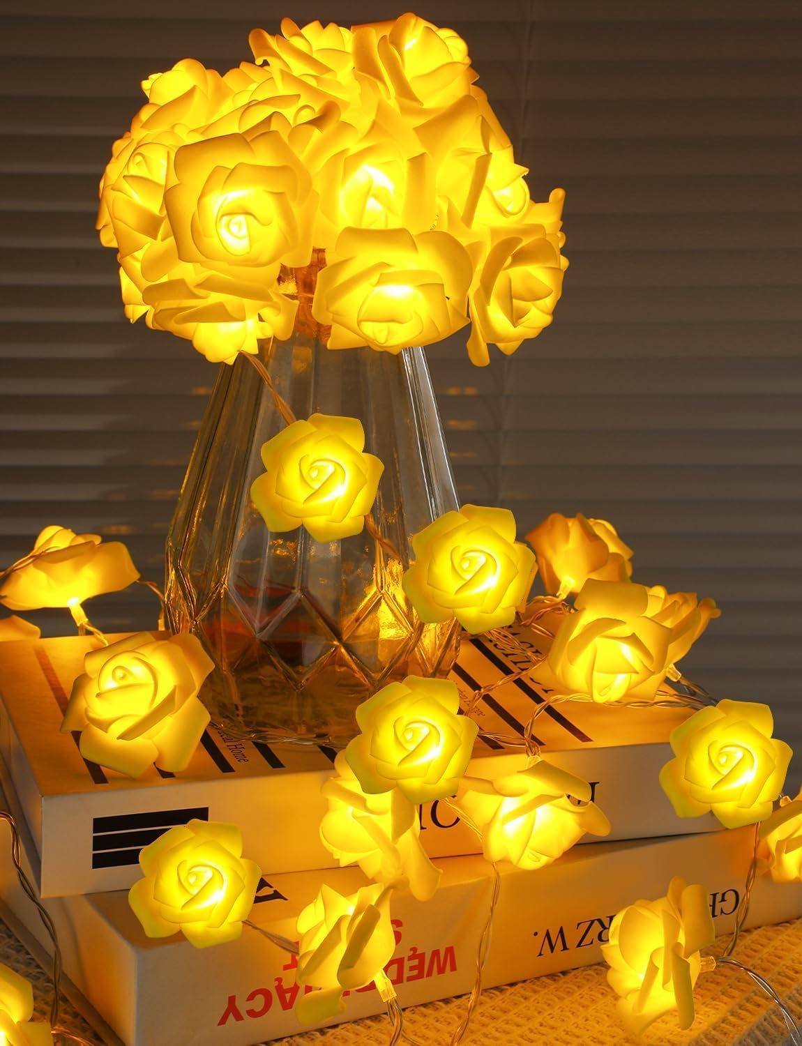 Rose Flower String Lights, 20 LED Battery Operated Romantic Yellow Rose Lights, 10Ft Artificial Flowers Garland Led Lights for Valentine's Day Wedding Indoor Outdoor Festival Party Decor