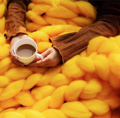 Chunky Knit Blanket Throw Knitted Blanket Handmade Giant Thick Soft Cozy Warm Throw Throw Bed Blanket for Couch Sofa Home Decor Gift,Yellow,6060cm
