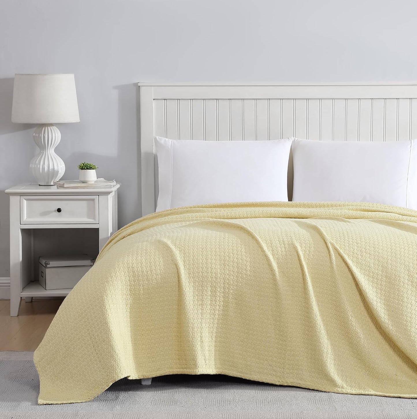 Grand Hotel Lightweight All-Natural 100% Cotton Waffle Weave Blanket, King, Lemon